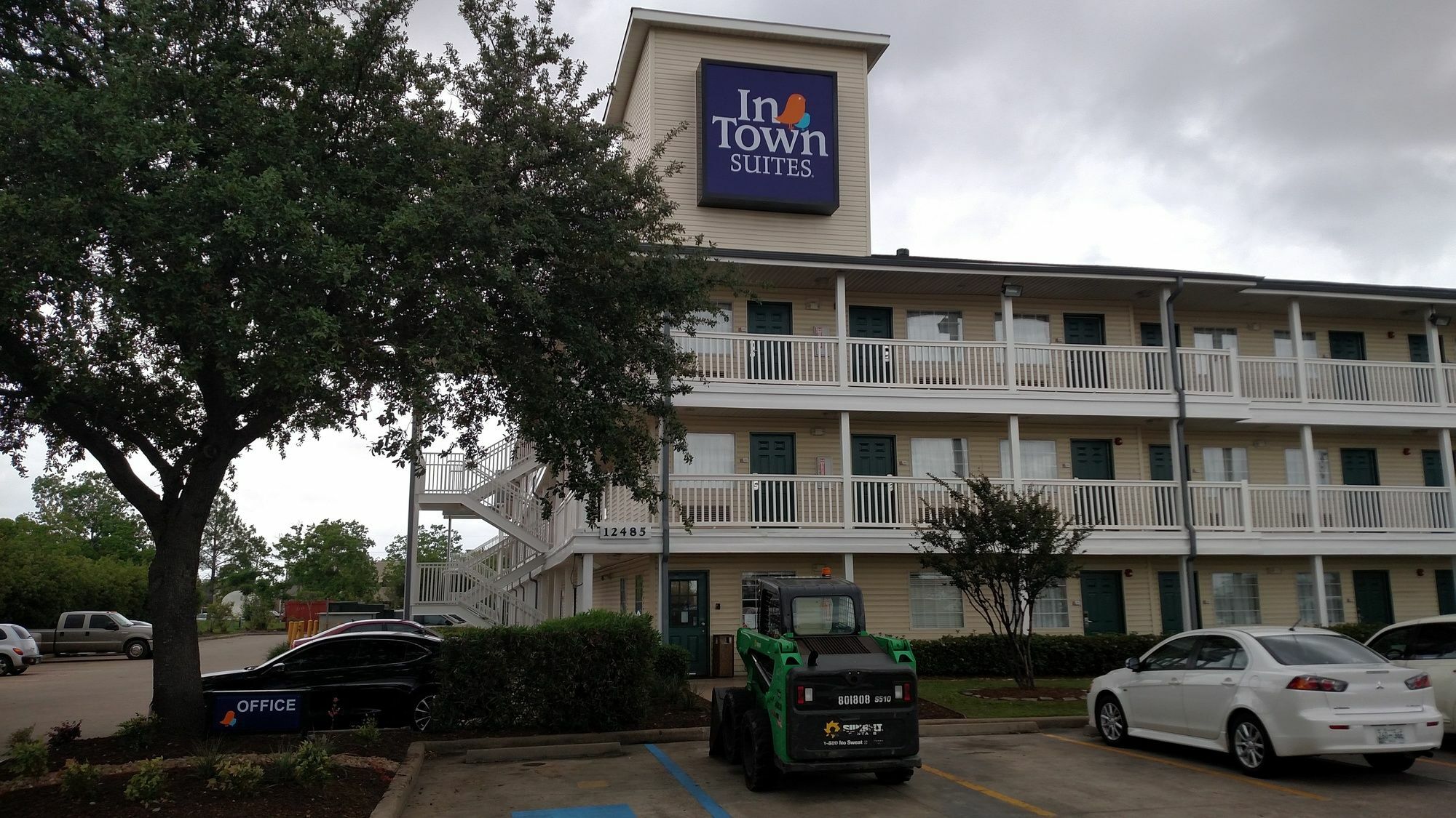 Intown Suites Extended Stay Houston Tx - Hobby Airport Exterior photo